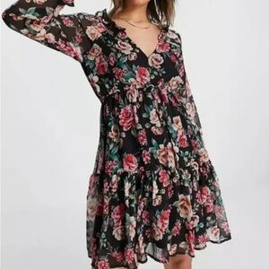 American Eagle Outfitters | Women’s black floral long sleeve shift dress size S